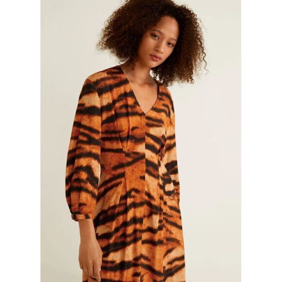 Tiger Print Dress Animal Viscose US 4 Or Small - Picture 8 of 9